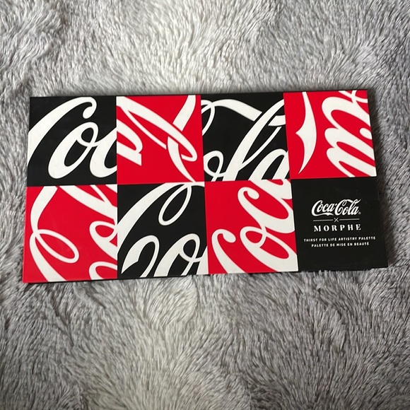 Morphe Coca-Cola Palette Limited Edition - Picture 2 of 2